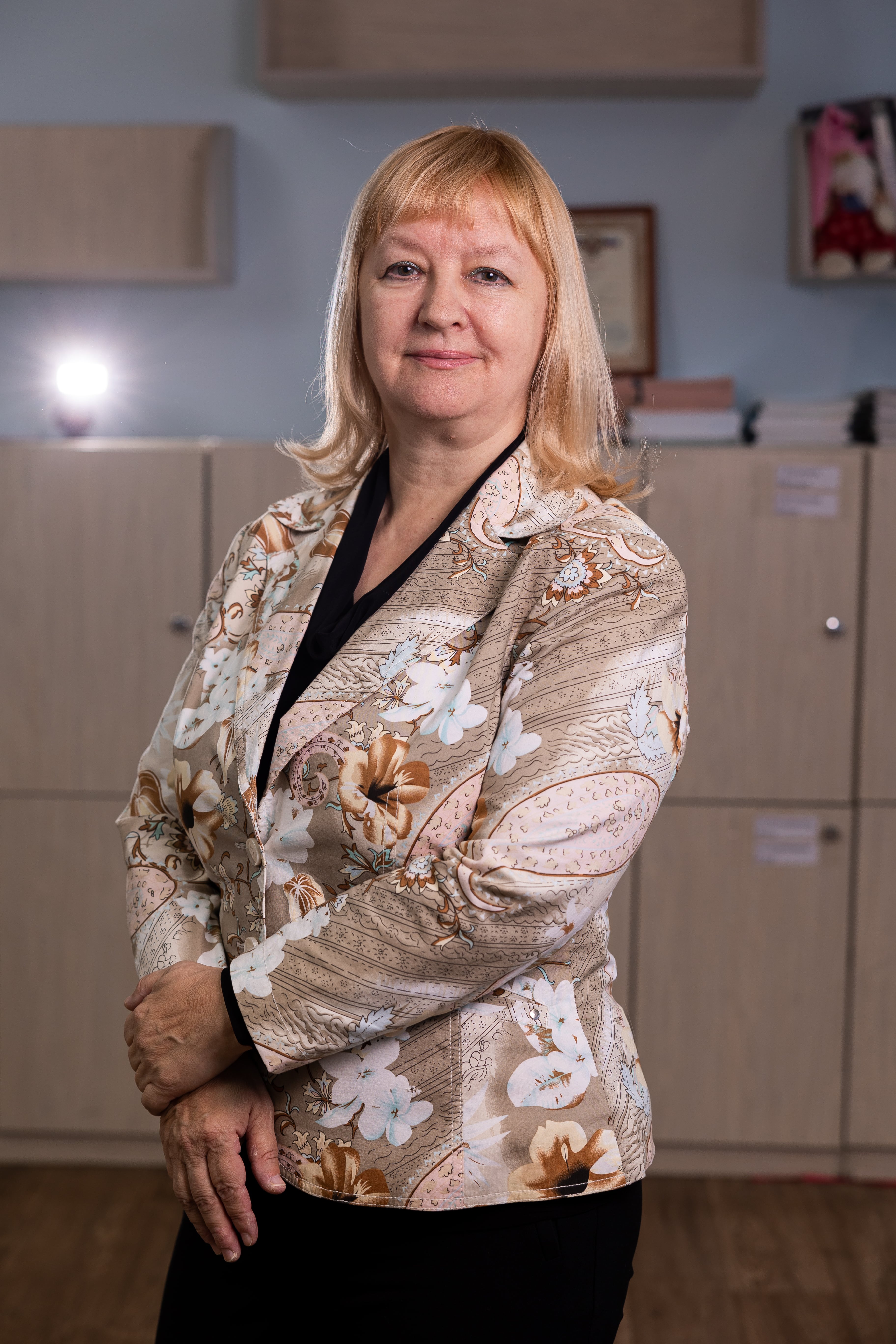 Тихомирова Людмила Васильевна.